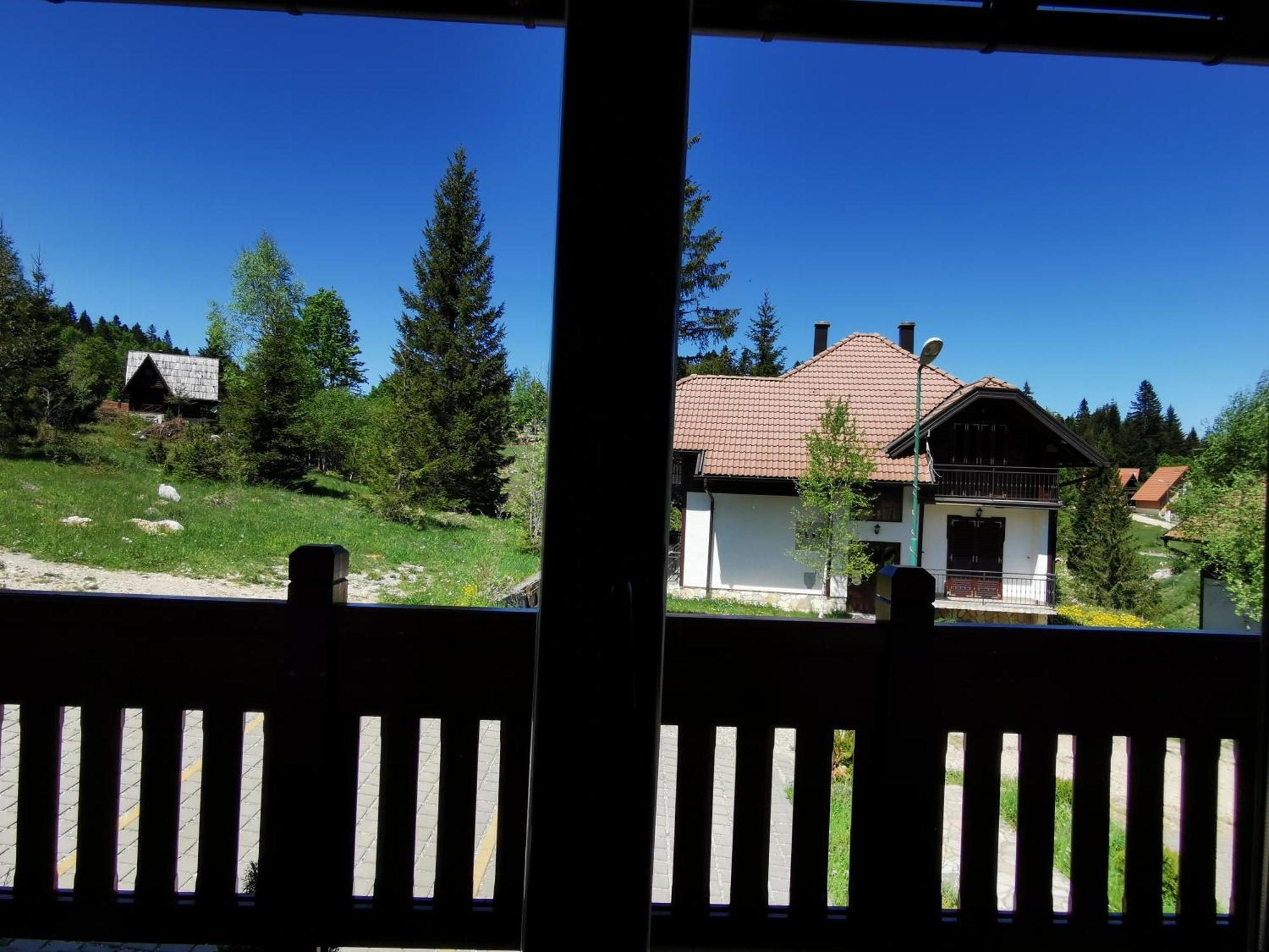 Apartmani Suncani Breg Tara Mitrovac Quarto foto